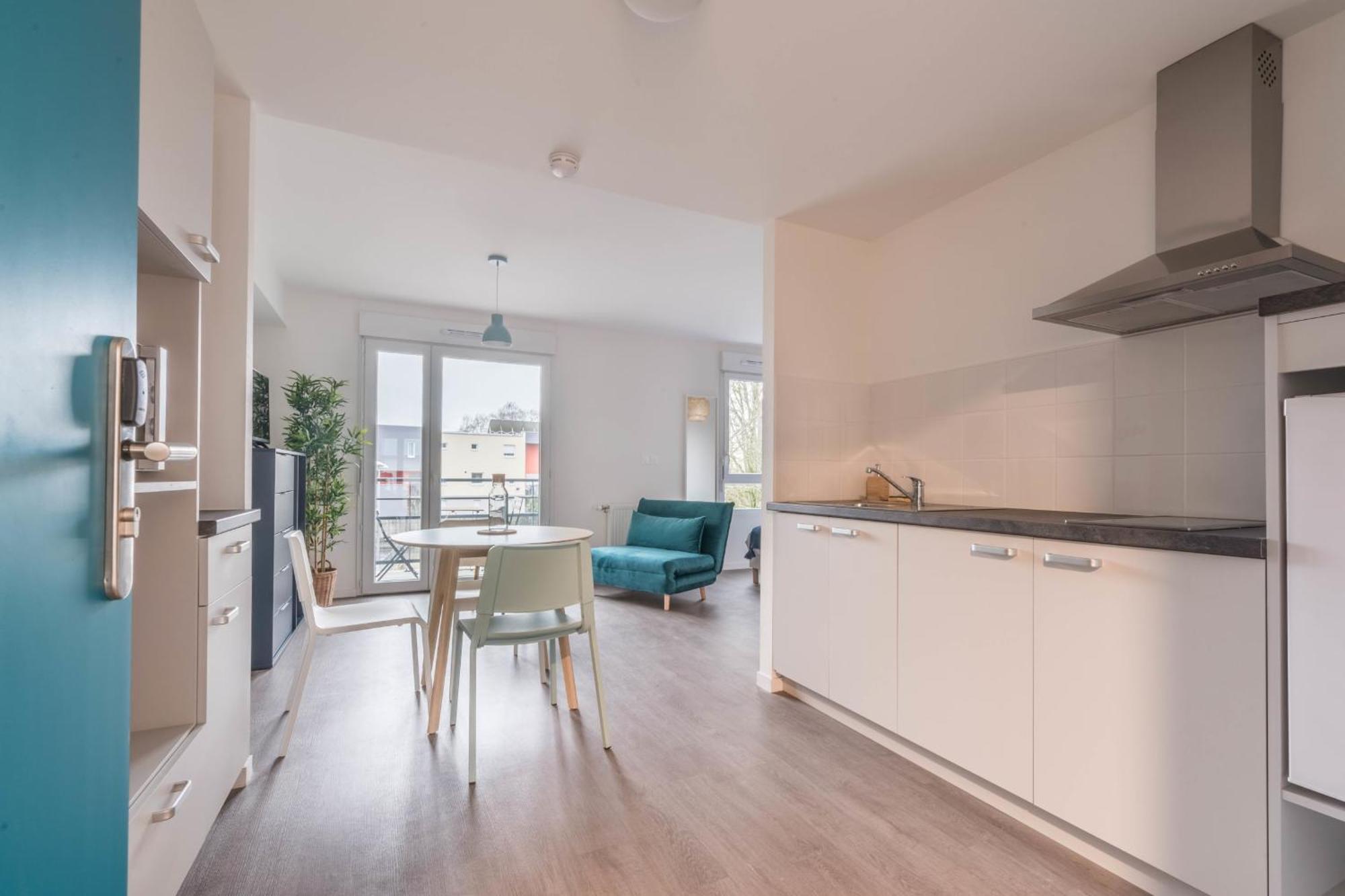 Pierrick - Studio Wifi Et Gare Apartment Le Mans Exterior photo